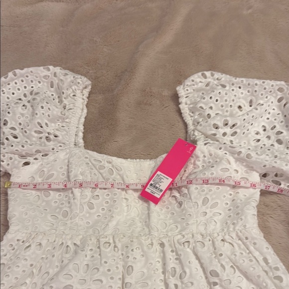 Lilly Pulitzer White Eyelet Puff Sleeve Top - Picture 2 of 6